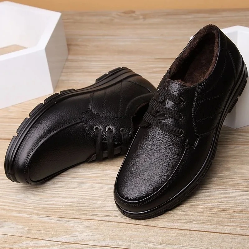 2024 Winter Genuine Leather Shoes Men Winter Shoes Brand Footwear Warm Plush Mens Casual Shoes Black A444