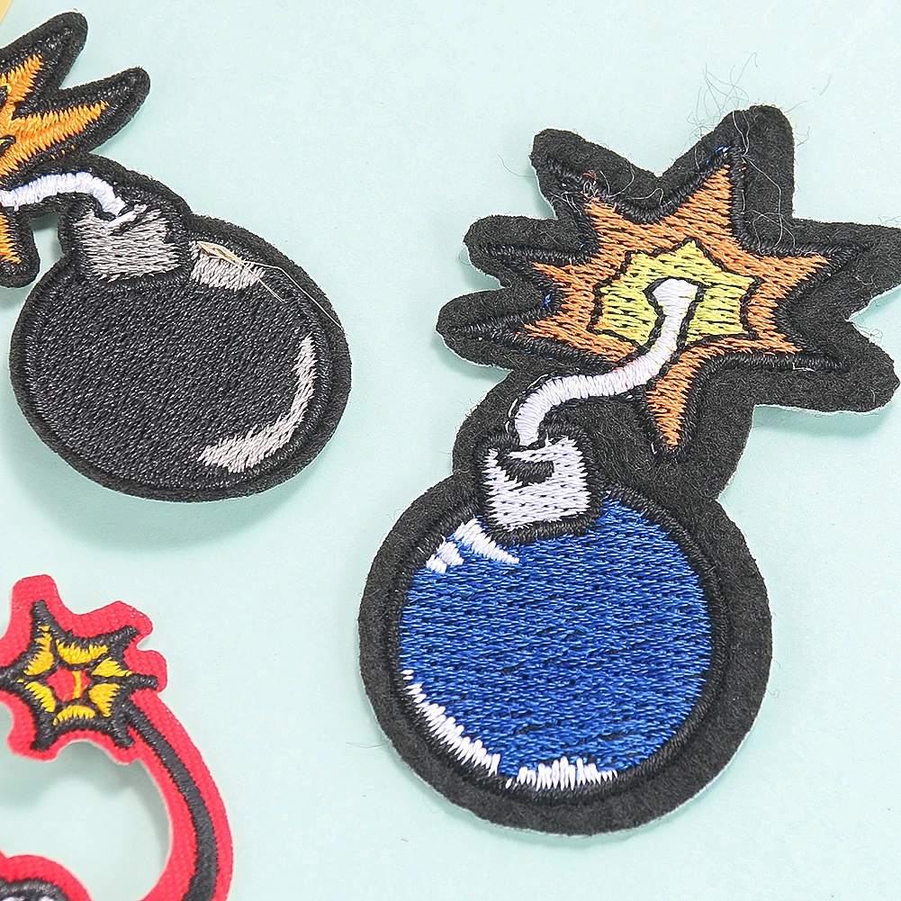 3PCS 블랙 블루 폭탄 붐 Applique 자수 DIY 의류 바느질 용품 패치 의류 장식 예술 공예 스티커 배지에 철