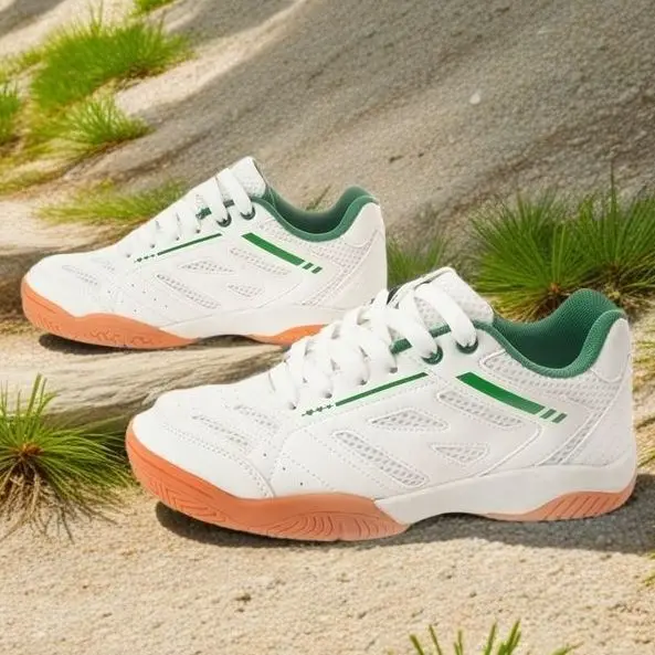 2025 New Casual Breathable Sneakers Korean Thick Bottom Men's Women's Lightweight Running Shoes Outdoor Walking Shoes