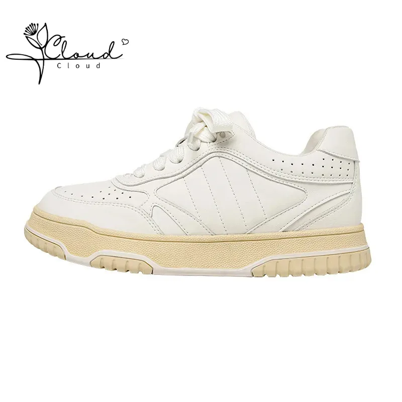 Explosive Platform Small White Flat Shoes Women 2024 New Spring Lace-up Retro Sports Casual Shoes Women All Match Board Shoes