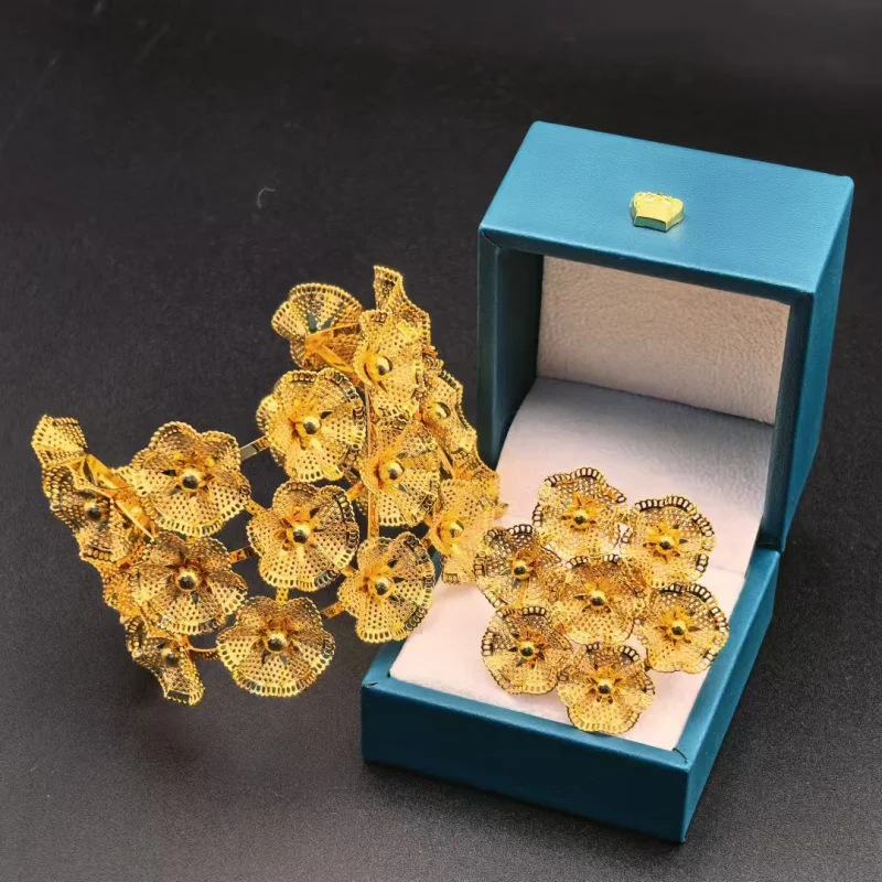 

Dubai Gold-Plated Flower Large Bracelet Ring Jewelry Set Middle Eastern Accessories Jewelry Light Luxury Style