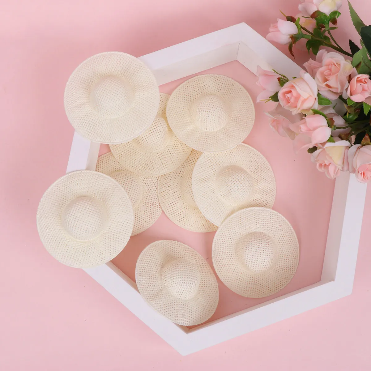 12 Stück 8 cm zierliche Mini-Kappen für DIY-Liebhaber, aus Papier und Stoff, leicht, lebendig, Bastelzubehör, geeignet für Puppen