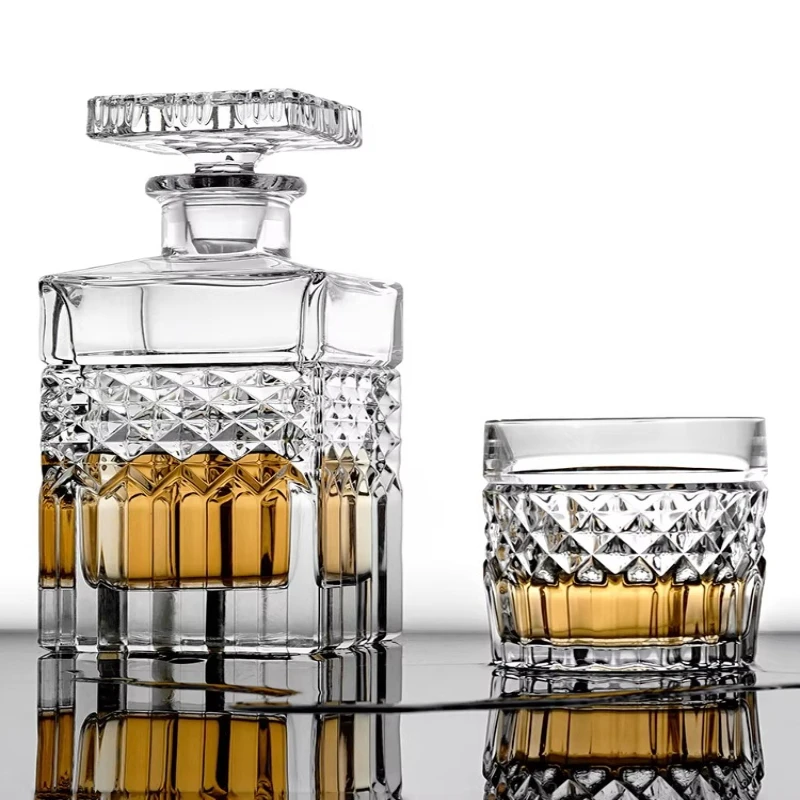 Crystal glass whiskey foreign wine glass wine bottle wine set household light luxury, classic