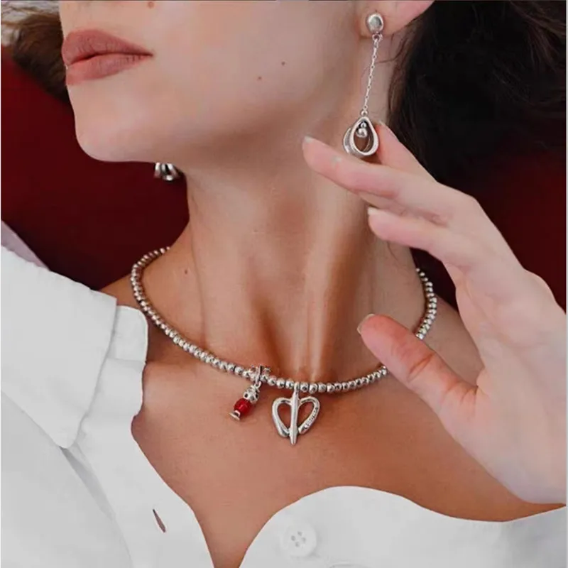 

2022 New Plated Popular 925 Silver Color Bead Necklace Can Be Given As A Gift To Women with Free Wholesale Shipping