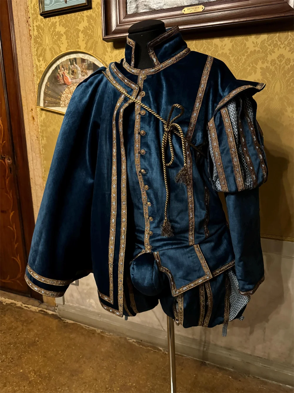 Disfraz Medieval de renacimiento Tudor, Noble, Príncipe, rey, Enrique, disfraz de época isabelino Tudor para hombre, traje con capa