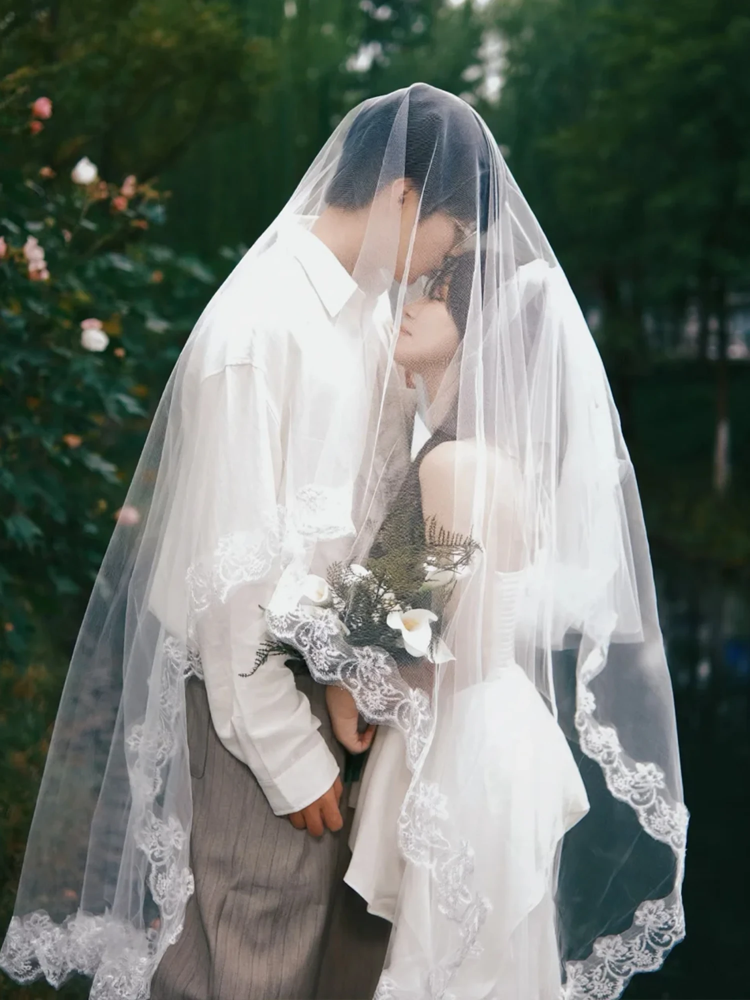 Elegant Lace Bridal Veil Photography Prop Large Train Engagement Ring Proposal Fairy Tale Forest System Bridal Gown Accessory