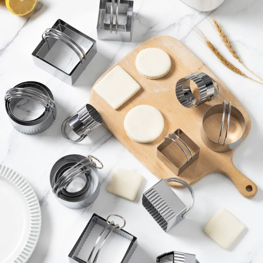 5pcs Square/Round Stainless Steel Cookie Cutter Set Lace/Straight Edge 5 Sizes Biscuit Mold with Handle DIY Sandwich Mold