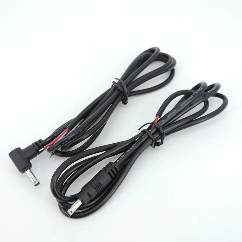 Cavo connettore maschio a 2pin DC Power 3.5x1.35mm 22AWG 3a cavo di prolunga angelo destro per luci a LED per fotocamera