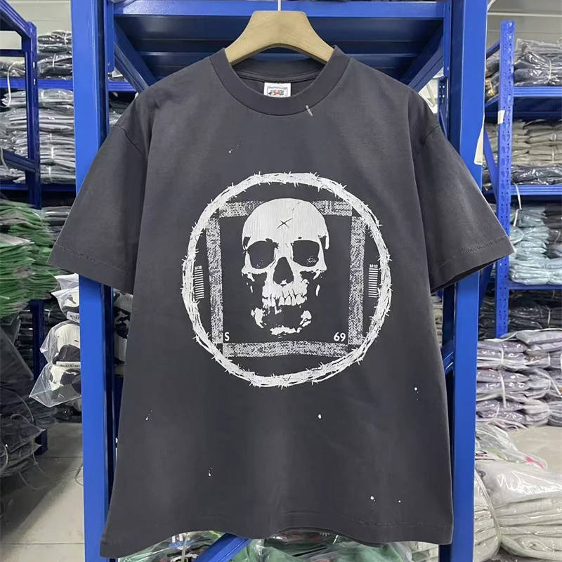 

SAINT Круглая футболка с коротким рукавом в стиле ретро с рисунком черепа