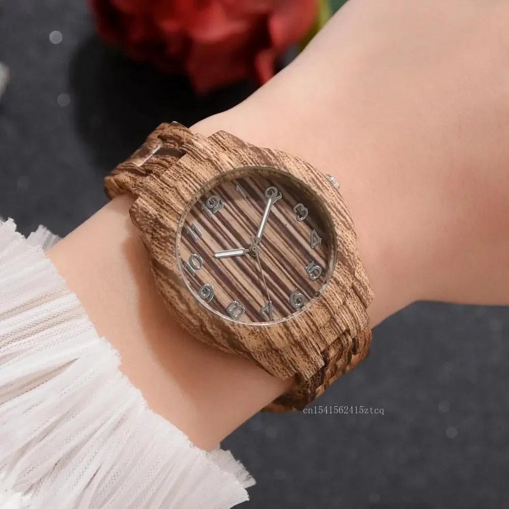 2024 Couple Fashion Luxury Men and Women Quartz Watch Wood Grain Retro Simple Silicone Dial Clocks Silicone Black Strap Orologi