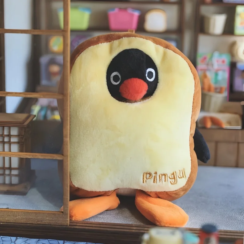 Nuovo originale Pingu Pengu Pane Superman Crema tostata cremosa Pane tostato Kawaii Doll Ciondolo Decor Collezione di giocattoli Regalo di compleanno