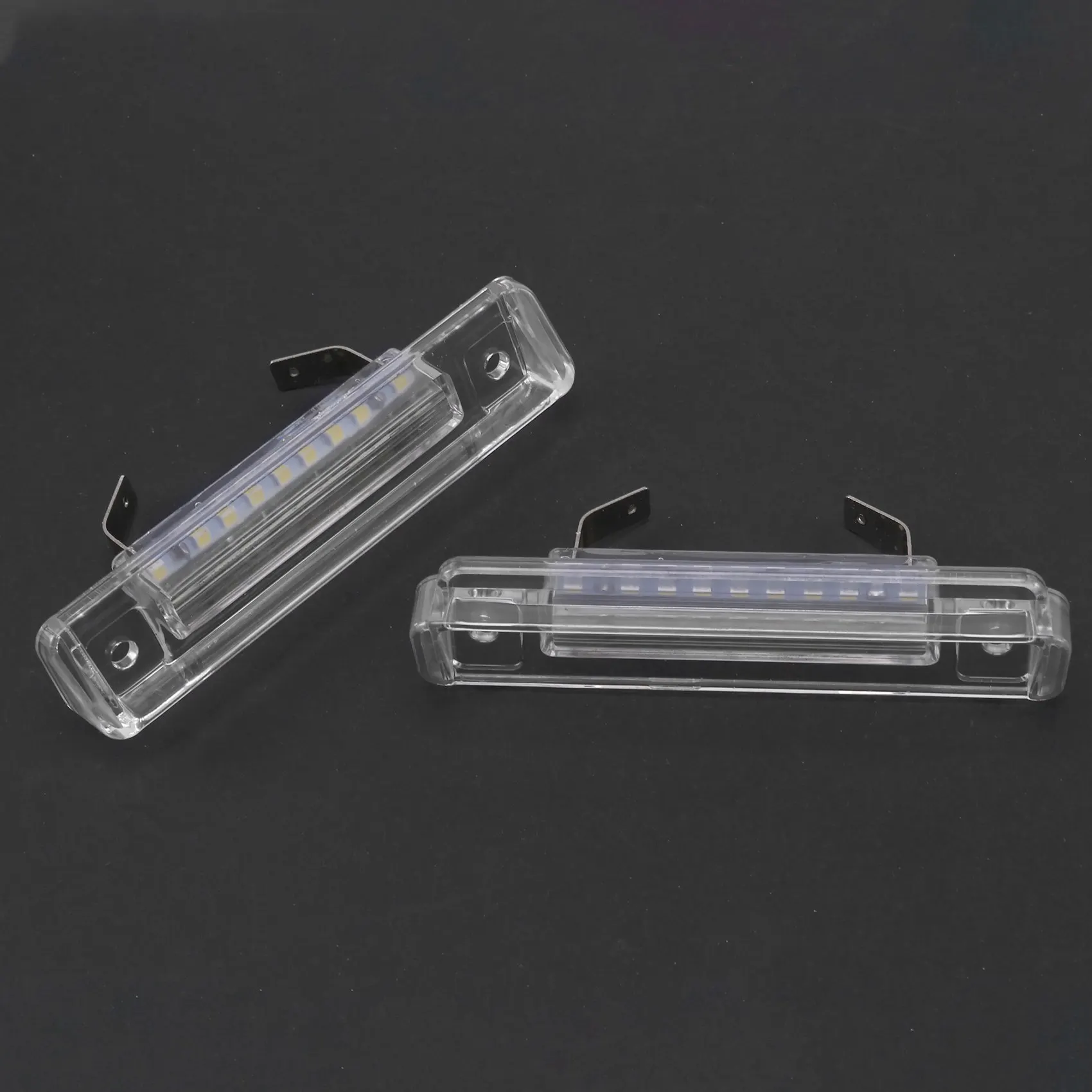 

Rare LED License Plate Lights For Mercedes S124 W124 E-Class 1993-1996 Car LED License Plate Lamp Light