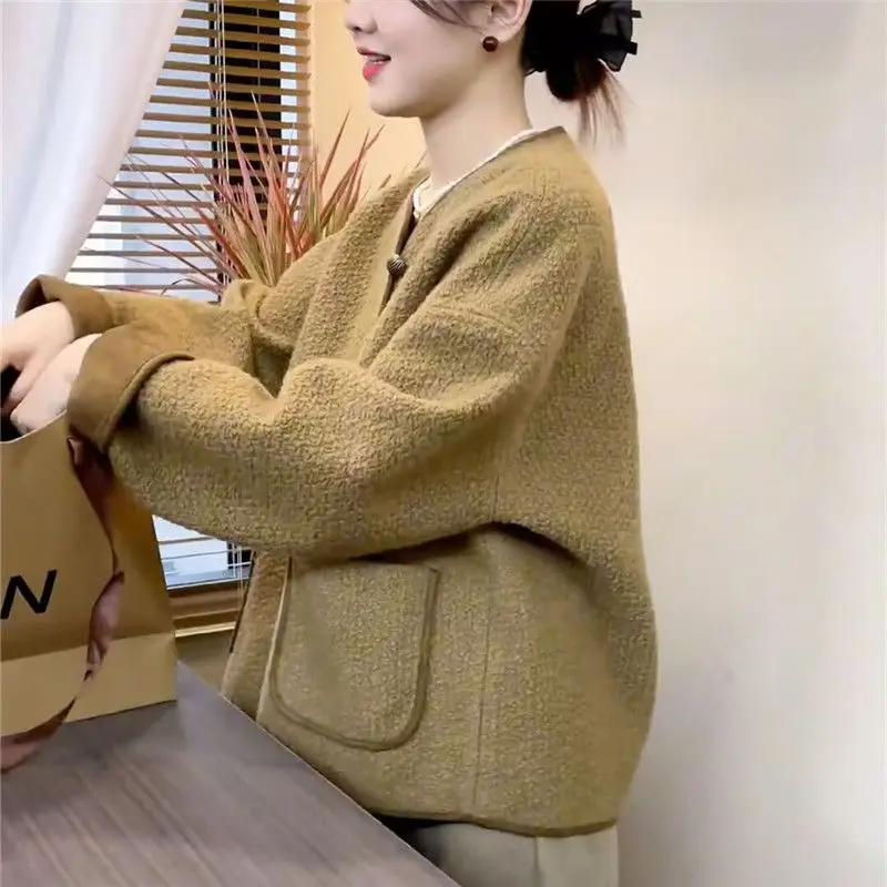 

Coat and Fur Integrated Spring and Autumn Loose Casual Round Neck Long Sleeve New Versatile Elegant Solid Color Top
