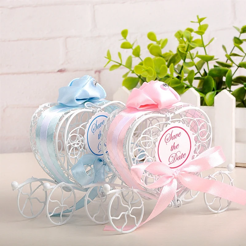 

Red Pink Purple Blue Fashion Tag Tin Iron Carriage Wedding Favour Boxes Chocolate Party Favor Box Free Shipping