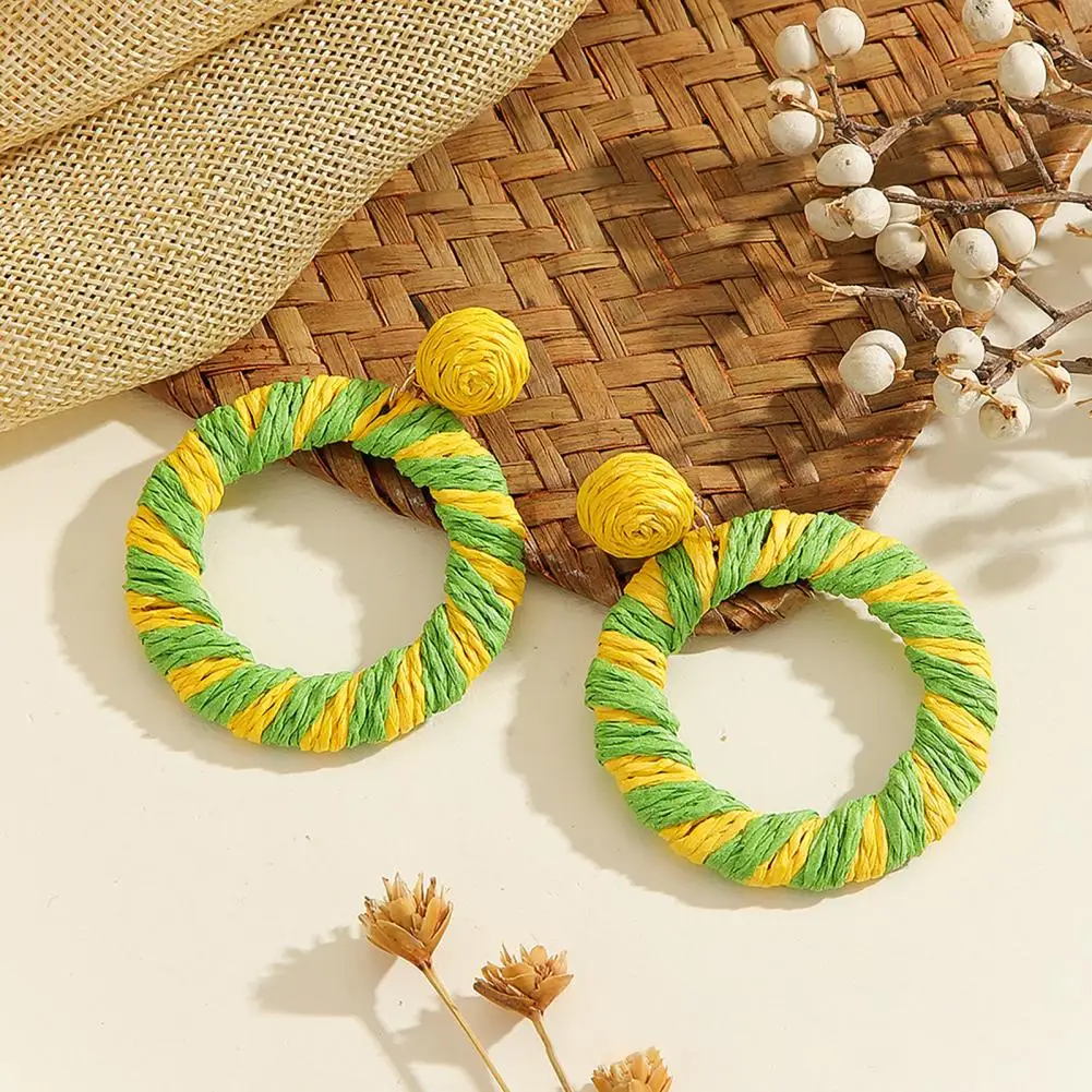 Boho Raffia Circle Earrings for Women, Summer Handmade Straw Rattan Round Drop Dangle Earrings, Statement Tropical Beach Jewelry