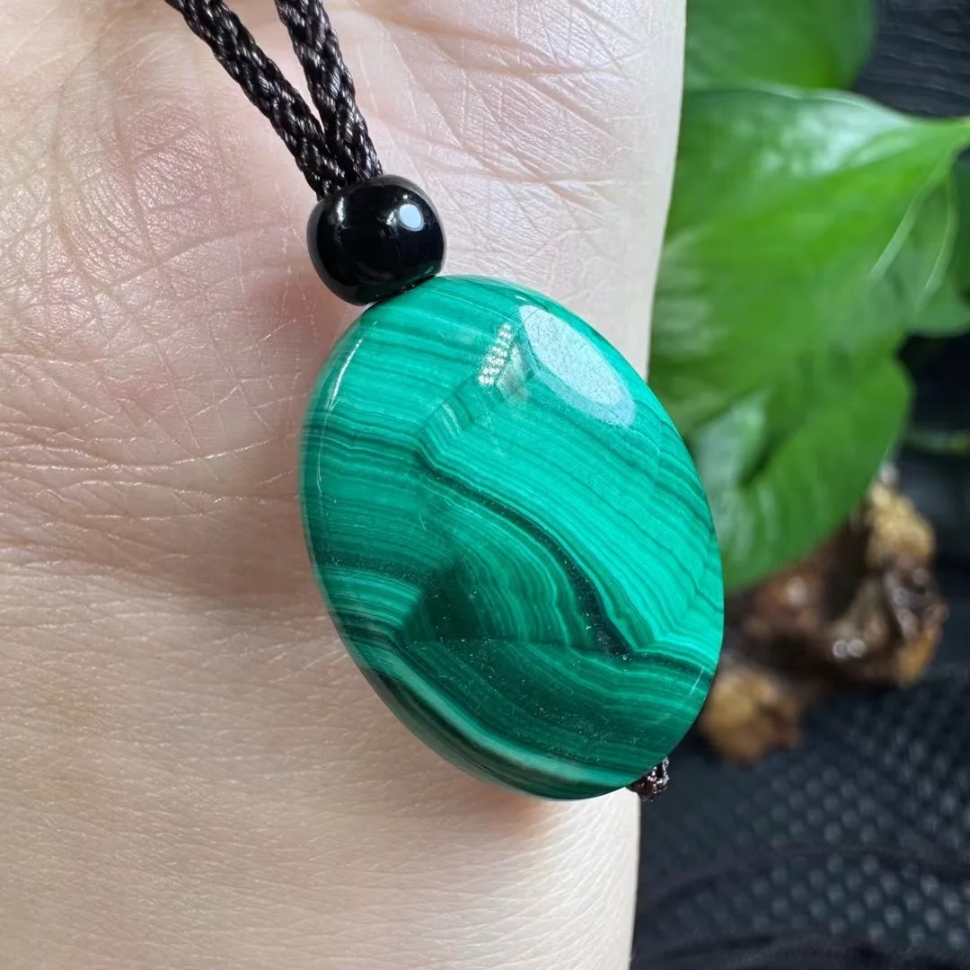 

1 Pc Fengbaowu Natural Stone Malachite Pendant Oval Shape Reiki Healing Stone Fashion Jewelry Gift For Women Men