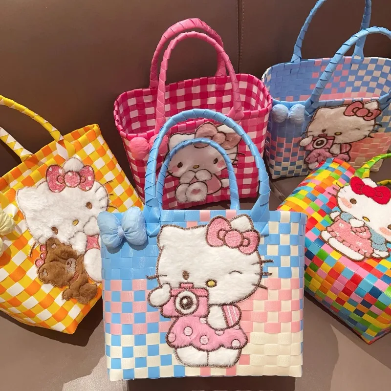 

Новая сумка-тоут Sanrio HelloKitty Kuromi My Melody Cinnamoroll в стиле аниме, милая мультяшная сумка-корзина с плетеным декором, трендовая, для хранения, с ощущением роскоши