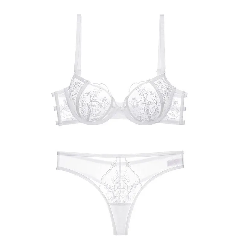 Sexy lingerie for women with ultra-thin embroidery and lace gathered lingerie set, featuring a large chest and a small size bra