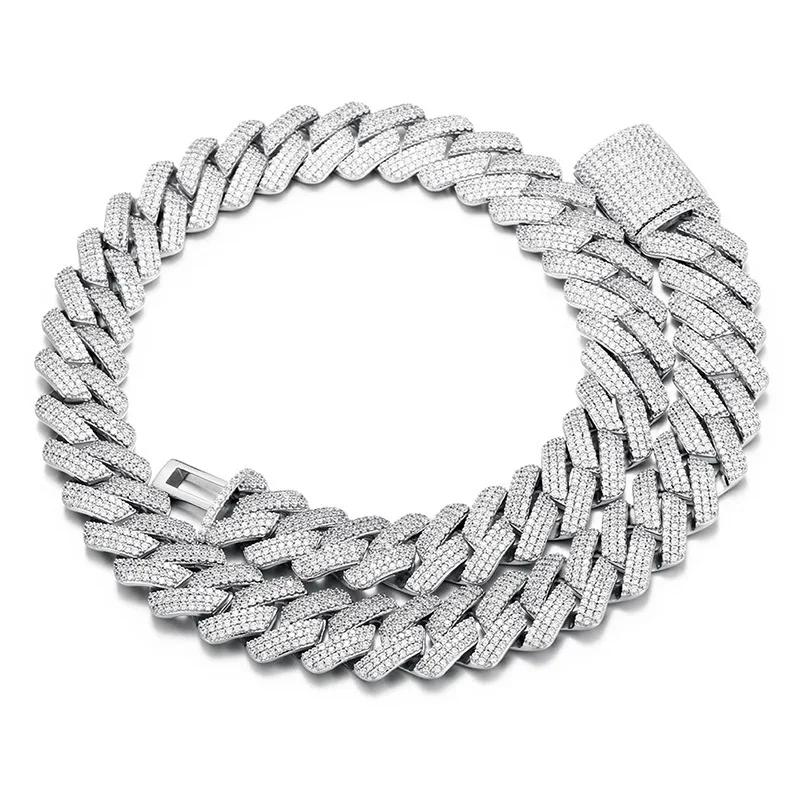 Modern Latest Custom-Made Fashion Cuban Link Chain Necklace Stainless Steel Offering Sleek Stylish Accessory