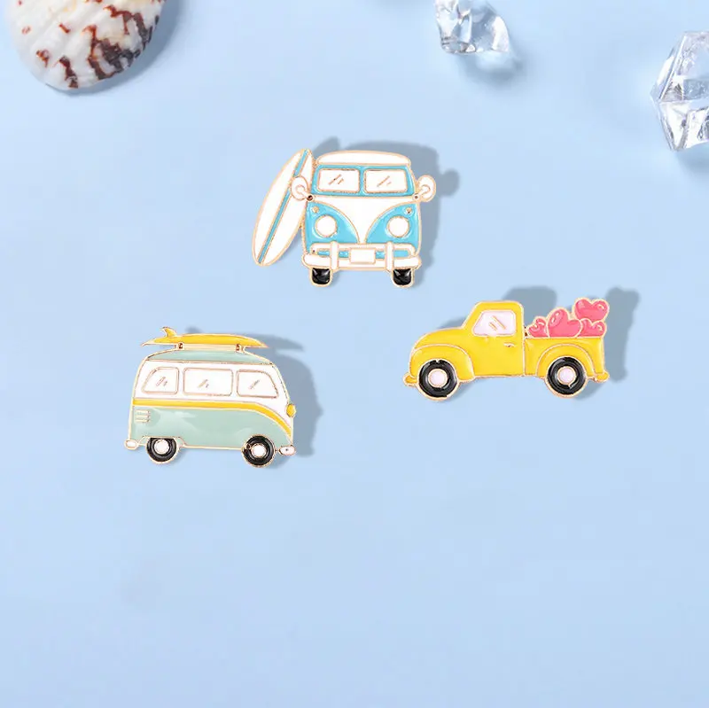 Pins Custom Motorhome Car Truck Brooch Lapel Badge Cute Cartoon Adventure Jewelry Gift for Kids Friends Self-driving Tour Enamel