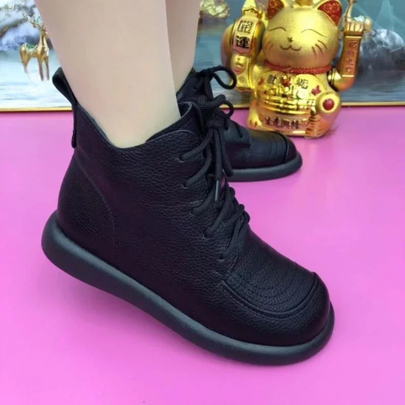 

2023 Winter New Fashion Round Toed Lace Up Solid Boots Female Thick Sole Outwear Comfortable Naked Boots Women Zapatos Mujer