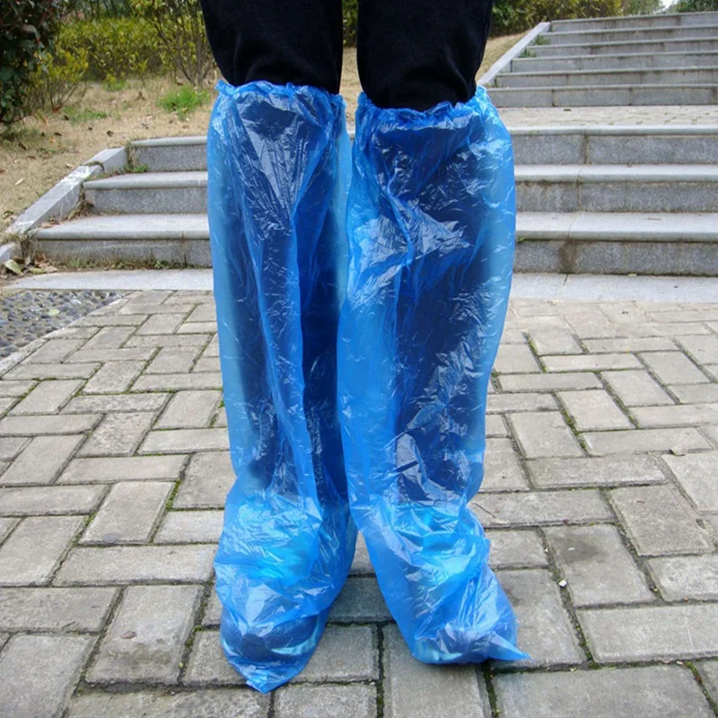 Cubiertas desechables de plástico grueso para zapatos de lluvia, impermeables, antideslizantes, de alta calidad, para hombre y mujer, 50 pares