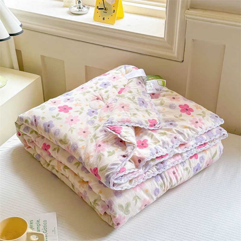 Summer Cool Quilt Comfor Quilt and Pillowcase Pastoral Floral Summer Household Yarn Lace Soft Quilt For Bed Washable Bedding