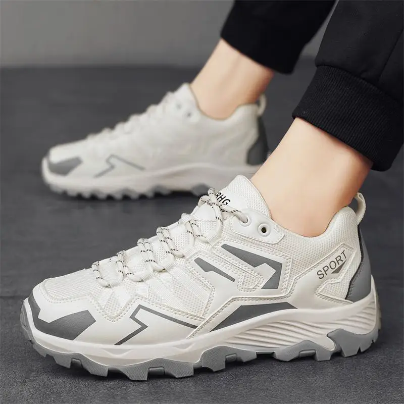 2024 New Men's Shoes Breathable Trendy Heightened Daddy Shoes Men's Autumn Mesh Casual Tenis