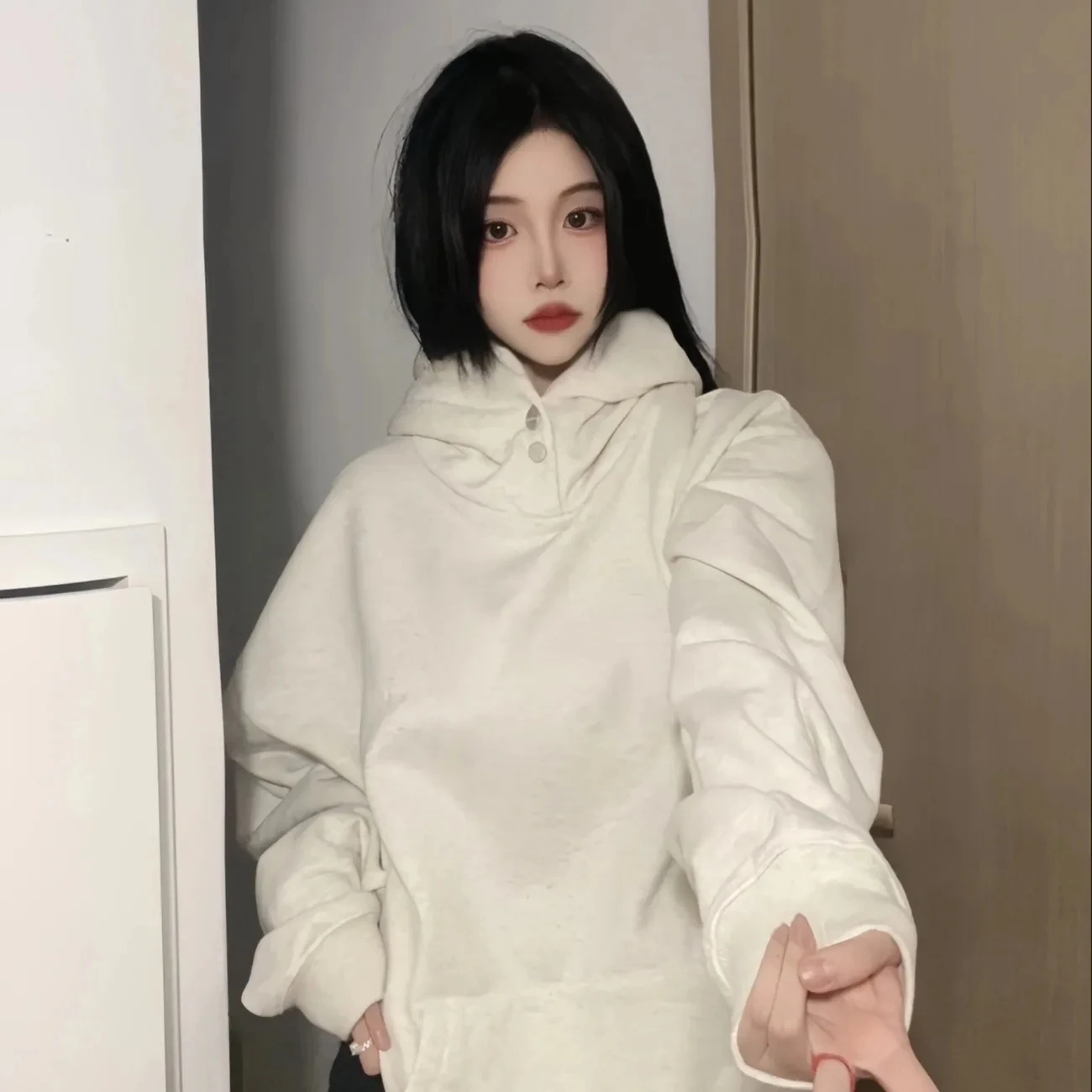 

Американский однотонный свитшот из чистого хлопка в стиле ретро с капюшоном на пуговицах, свободное осенне-зимнее пальто, универсальный топ для пары