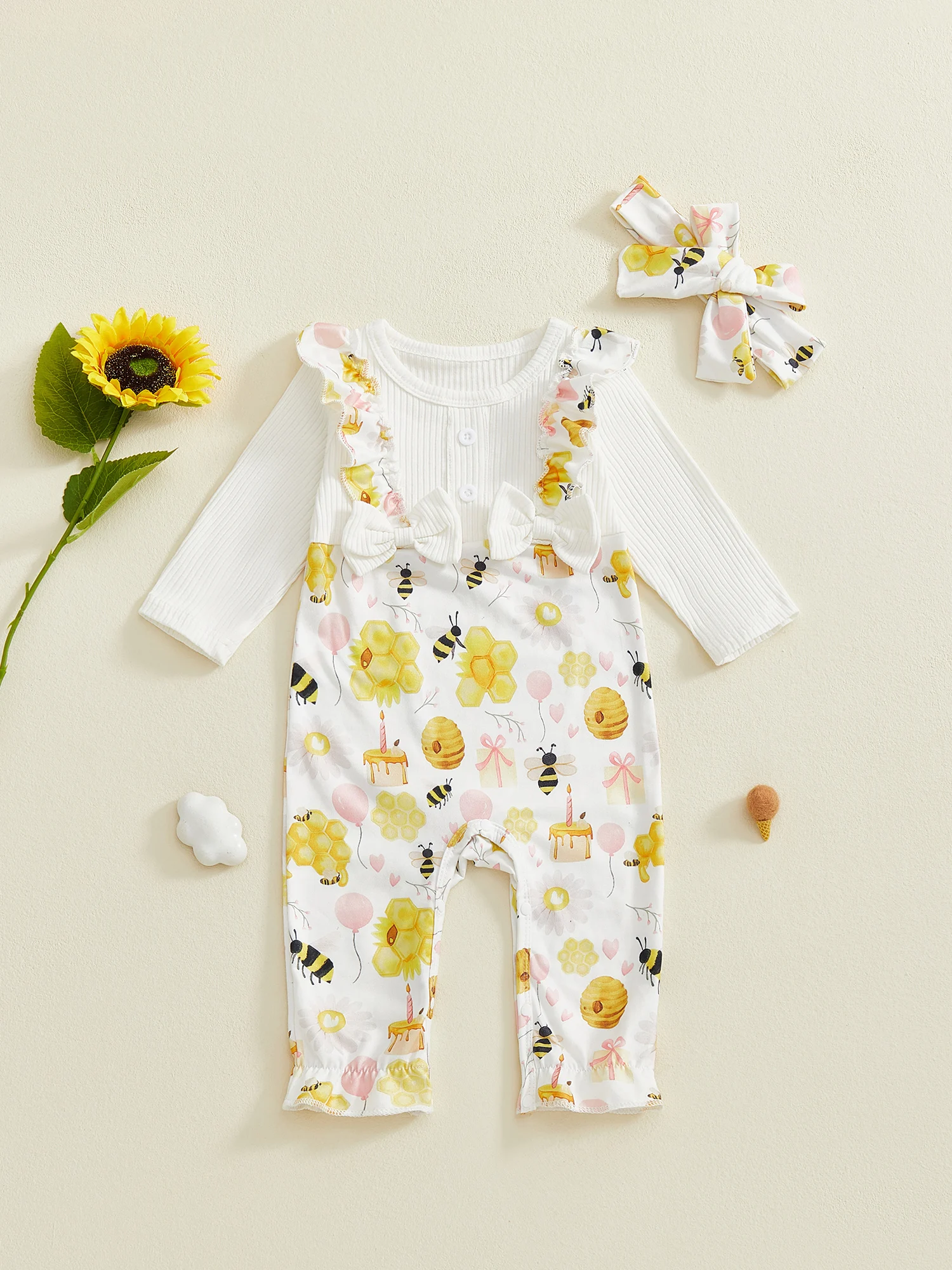 

Adorable Toddler Girls 2 Piece Set Stylish Short Sleeve Floral Print Top and Ruffle Shorts with Matching Headband