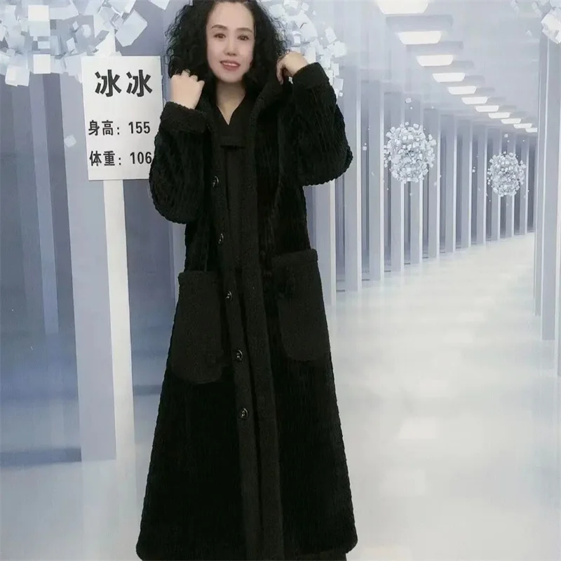 2023 Autumn Winter Female New Hooded Plush Thickened Bamboo Fleece Long Temperament Coat Women's Fashion Loose and Age Reducing