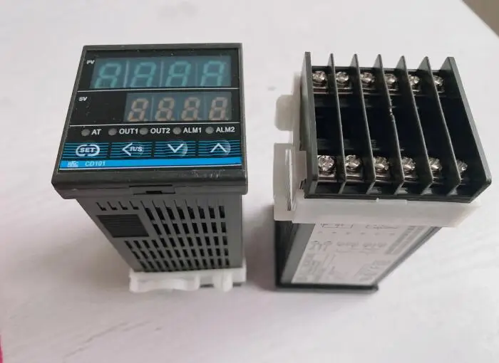 CD101 Dual Digital PID F/C Temperature Controller Control CD101FK02-M*AN-NN Relay output CD101FK02-V*AN-NN SSR output