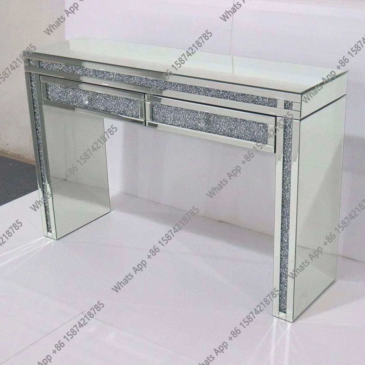 Wi Modern Simple Silver Glass Mirror Rhinestone Silver Dresser Xuanguan Table Designer Light Luxury