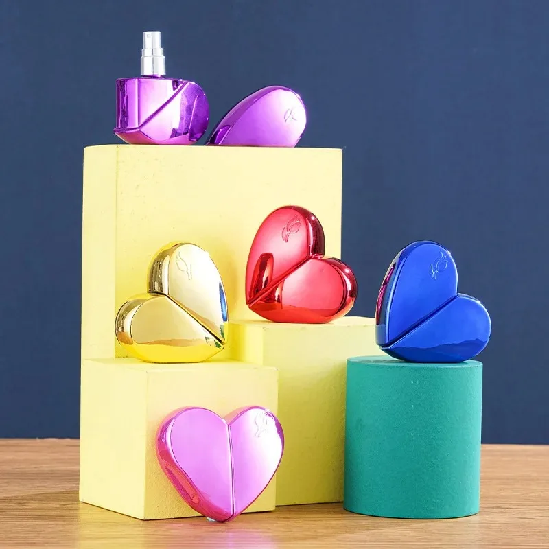 1Pc 25ML Travel Heart-Shaped Perfume Bottle Portable Cosmetics Glass Bottle Spray Glass Empty Bottle