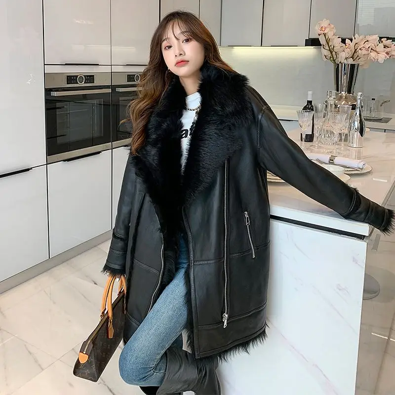 fur integrated coat imported from Spain, women's lamb fur grass young coat, medium length coat