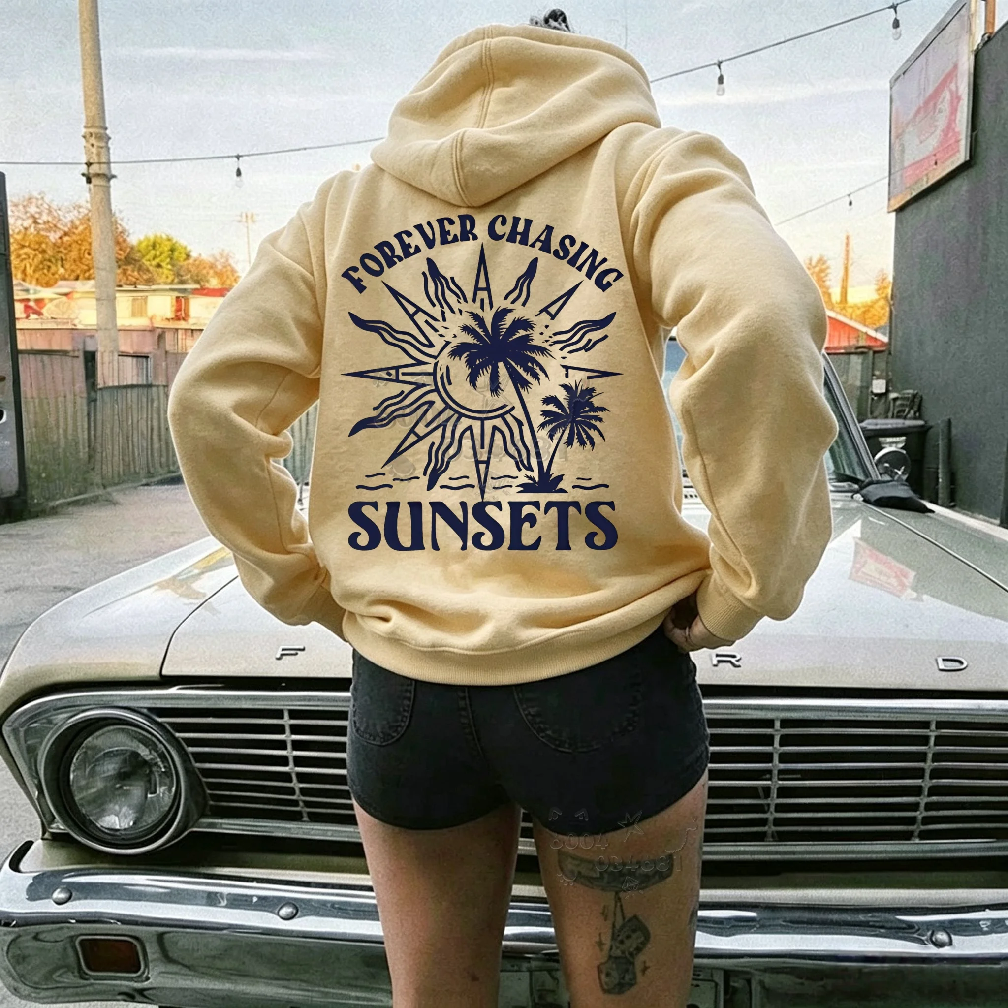 Y2K New Retro Beach Style Hoodie Forever Chasing Sunsets Palm Tree Sun Slogan Back Print Women Streetwear Pullover