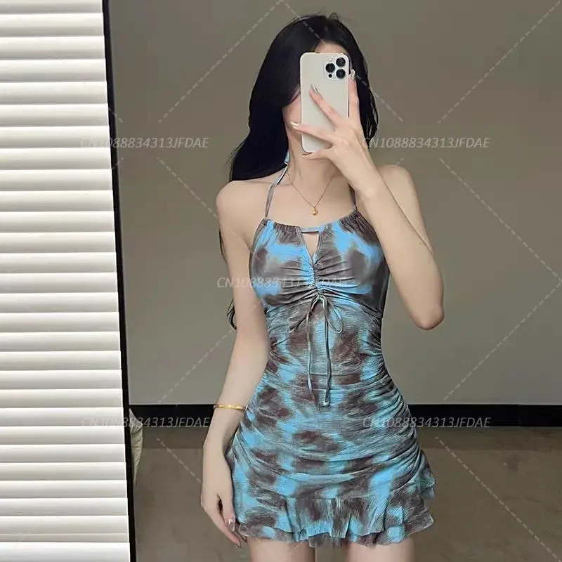 

Сексуальные женские купальные костюмы с цветочным принтом и пляжной юбкой, комплект бикини с лямкой на шее, женский купальник с эффектом пуш-ап, купальники, пляжная одежда