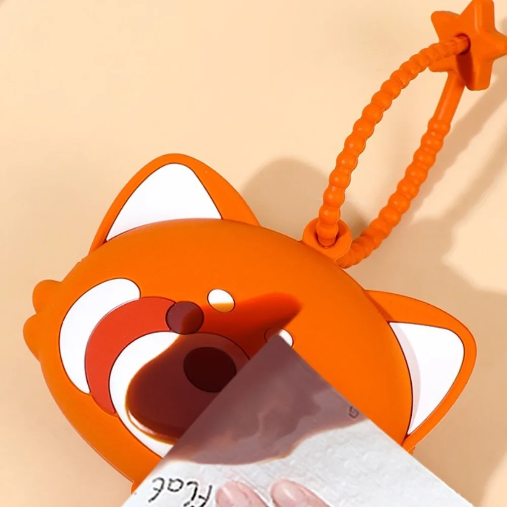 Mini 3D Silicone Coin Wallet Soft Pendant Headphone Storage Bag Cartoon Bear Storage Coin Purse Kids Adults