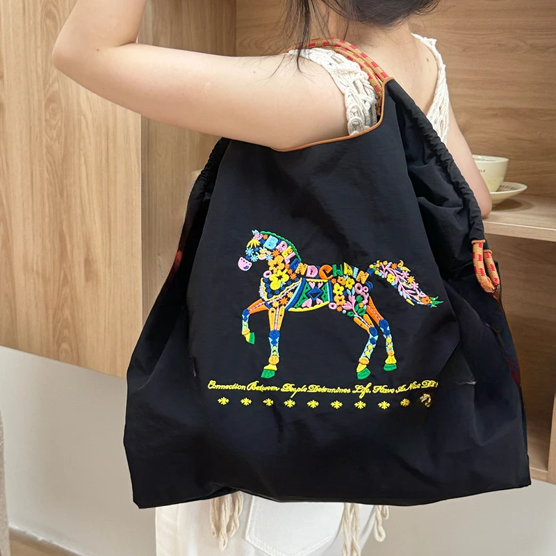 Women's Embroidered Shopping Bags Oxford Handbag High-capacity Bag Lady Canvas Bag Shoulder Bag