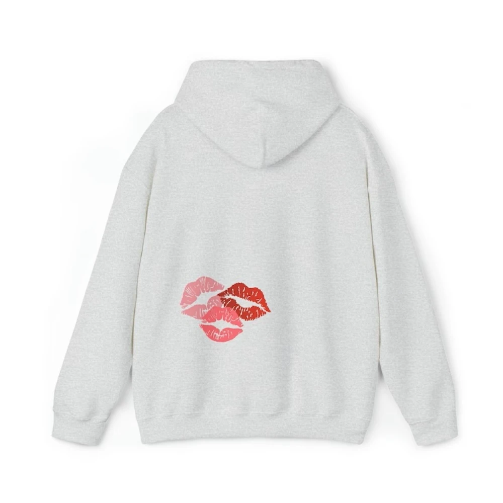 Kiss Sweatshirt Valentine's Day Love Cute Hoodie Unisex Coquette Trendy Aesthetic Crewneck Pullover Kisses Winter Women Clothes