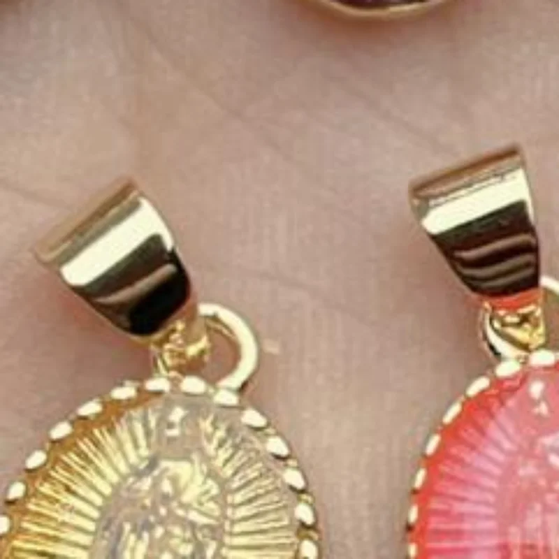 9.5*19mm Mary Pendant Gold Plated Drip Oil Enamel Handmade Pendant DIY Jewelry Accessories