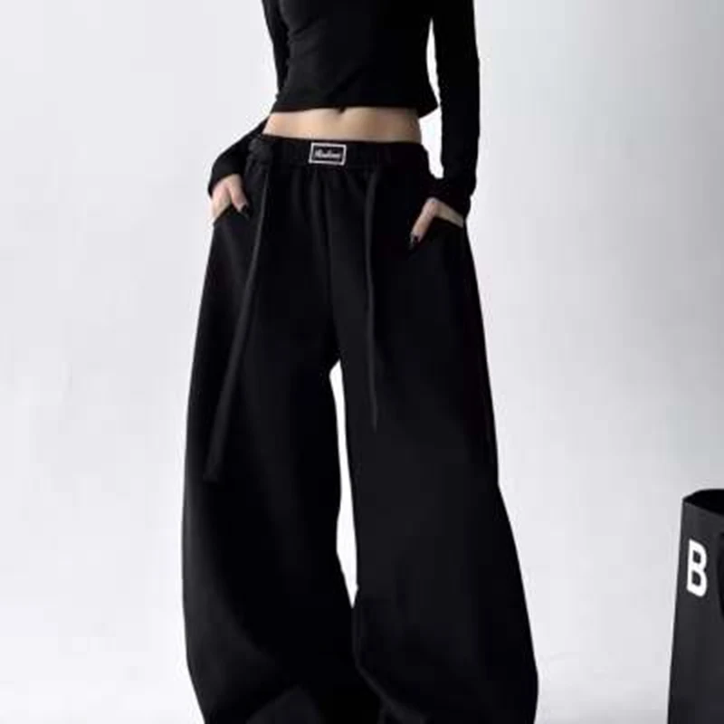 2026 Autumn Women’s Red Sweatpants Baggy Joggers Sports Dance Pants Harajuku Japanese 2000s Style Vintage Y2k Oversize Trousers 4 2026 Autumn Women's Red Sweatpants Baggy Joggers Sports Dance Pants Harajuku Japanese 2000s Style Vintage Y2k Oversize Trousers 4