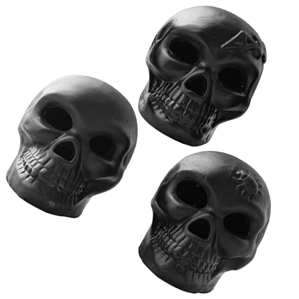 

3 Pcs Skeletons Craft Demon Tiny Skulls Ornament Halloween Miniature Display Handcraft Resin