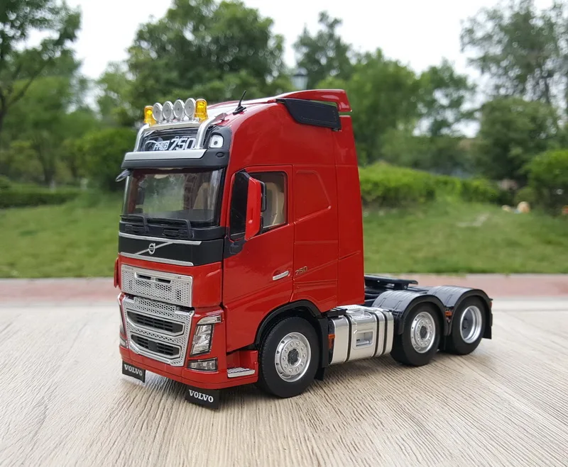 Classic Alloy Toy Model Gift 1:32 Scale V/LV O FH16 750 6X2 Delivery Truck Tractor Vehicles DieCast Toy Model For Collection