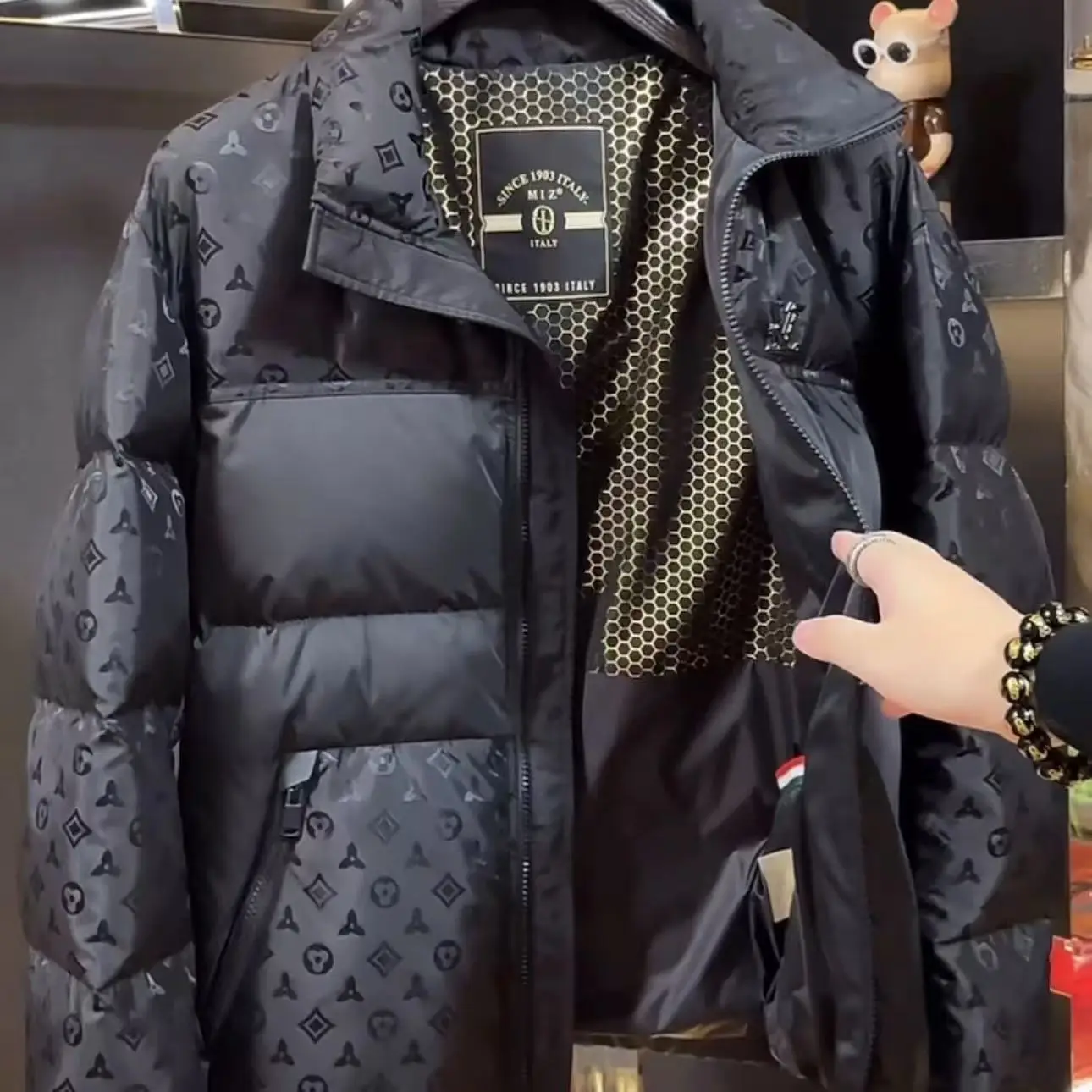 European winter new cotton clothes 2025 thermal stand-up collar printed jacket fashionable and slim