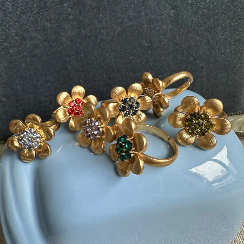 

Fashion Jewerly Vintage Artistic Adjustable Flower Ring with Colorful Rhinestones and Brushed Finish Ribbon Detail for Women