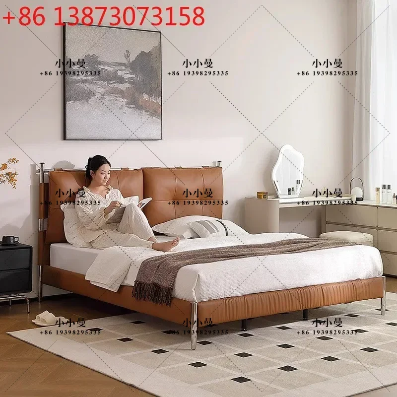 Minimalist French vintage Bauhaus master bedroom, amber genuine leather, top-grain cowhide bean leather light luxury  bed