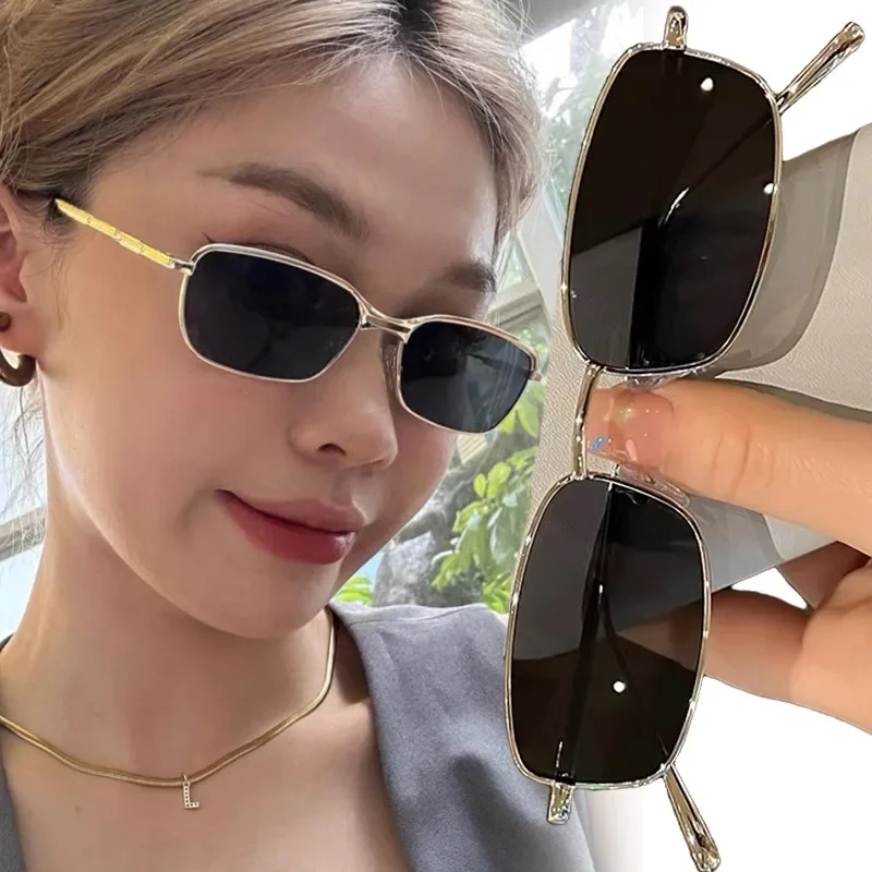 Small Square Frame Sunglasses Women Men Sun Protection UV-proof Anti-slip Glasses Legs Fashion Vintage Metal Frame Sunglasses