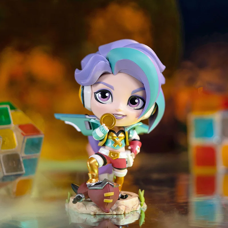 

Original League of Legend Kaisa Video Game Series Skin Small Statues Daughter of the Void Anime Figures Toys Mini Action Model