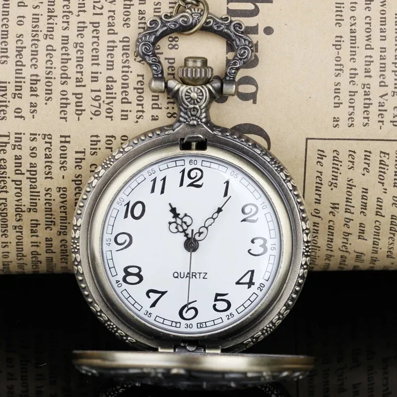 청동 석영 주머니 시계 숲 늑대 양각 아랍어 디지털 목걸이 펜던트 시계 Fob 체인 여자 남자를위한 선물